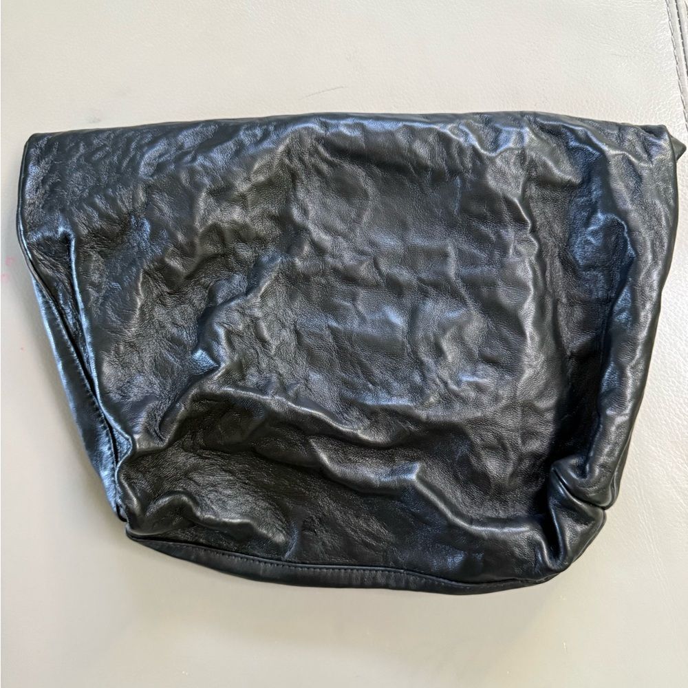 Michael Kors Collection Maggie Crackled Leather Lunch Bag Clutch - Black NWOT - Picture 4 of 6